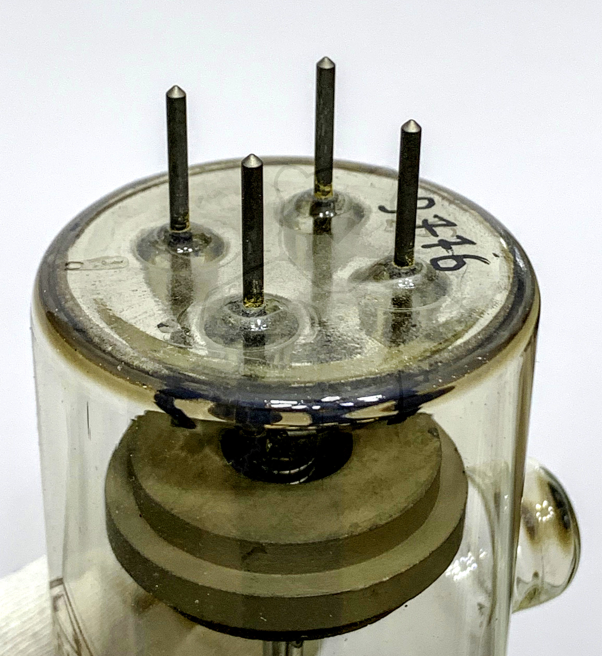 Röhren mit: Spezialsockel